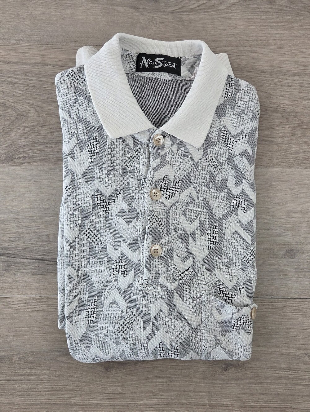 Alan Stuart Knit Polo Shirt Mens XL White Long Sleeve Chest Pocket Abstract